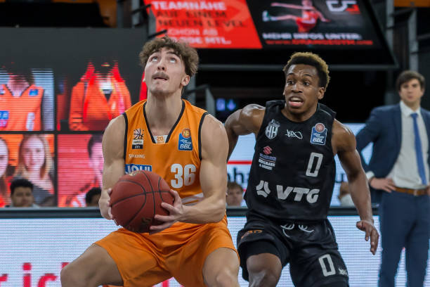 探讨这一赛 探讨这一赛