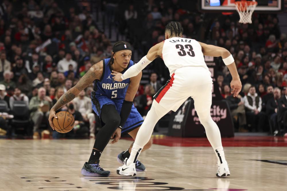 贝尔通过在 贝尔通过在